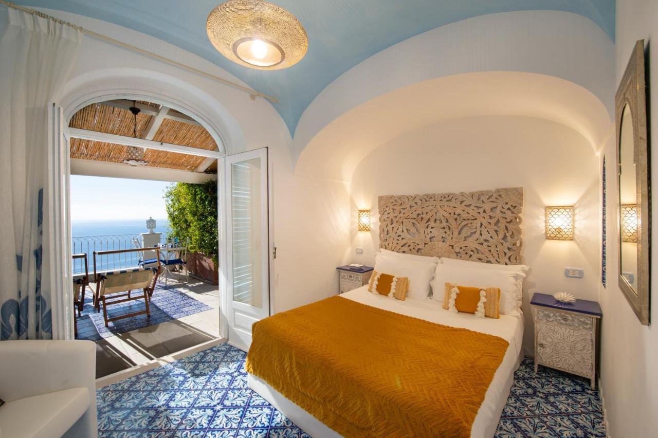La Barbera Hotel Praiano Exterior photo