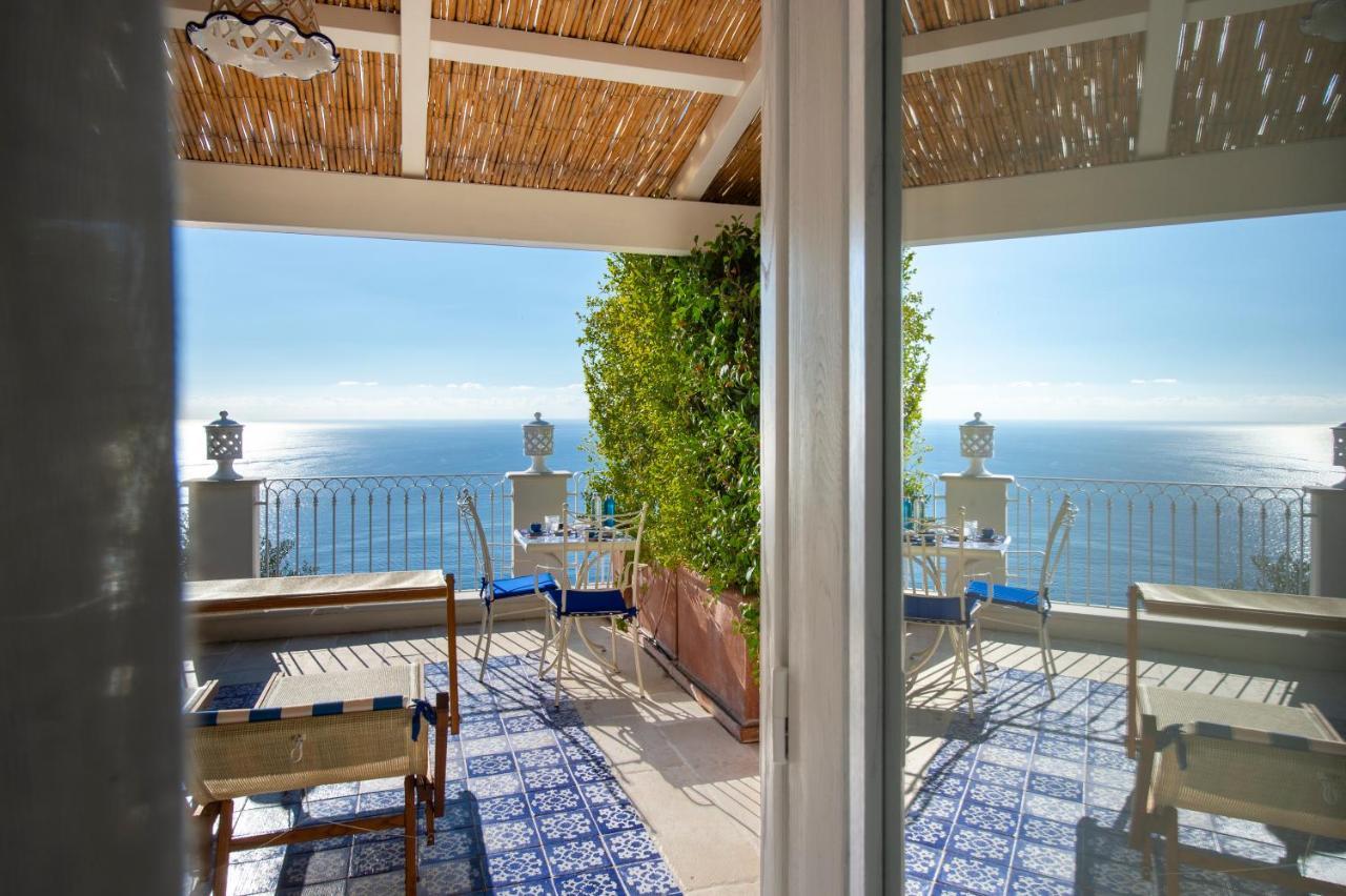 La Barbera Hotel Praiano Exterior photo
